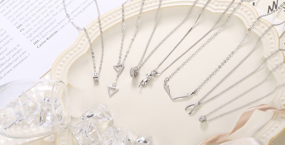 韓國手工銀飾項戀貓咪-幾何-單鑽簡約又優雅每個角度都很精致，15P批發網站