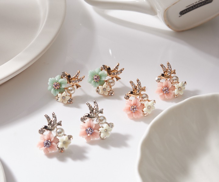 Alternative view of 青鳥花吟耳環-金粉1對